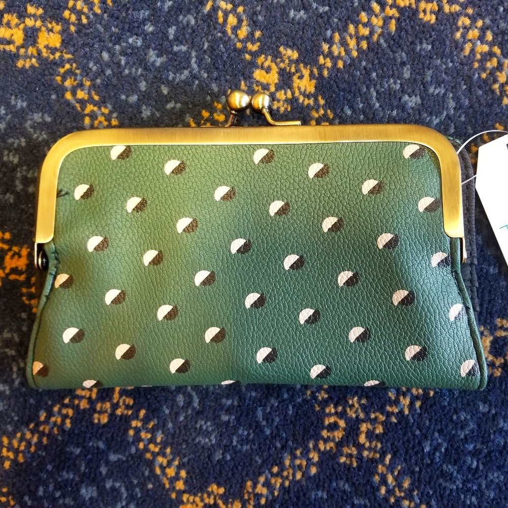 New! Time & Tru Wallet